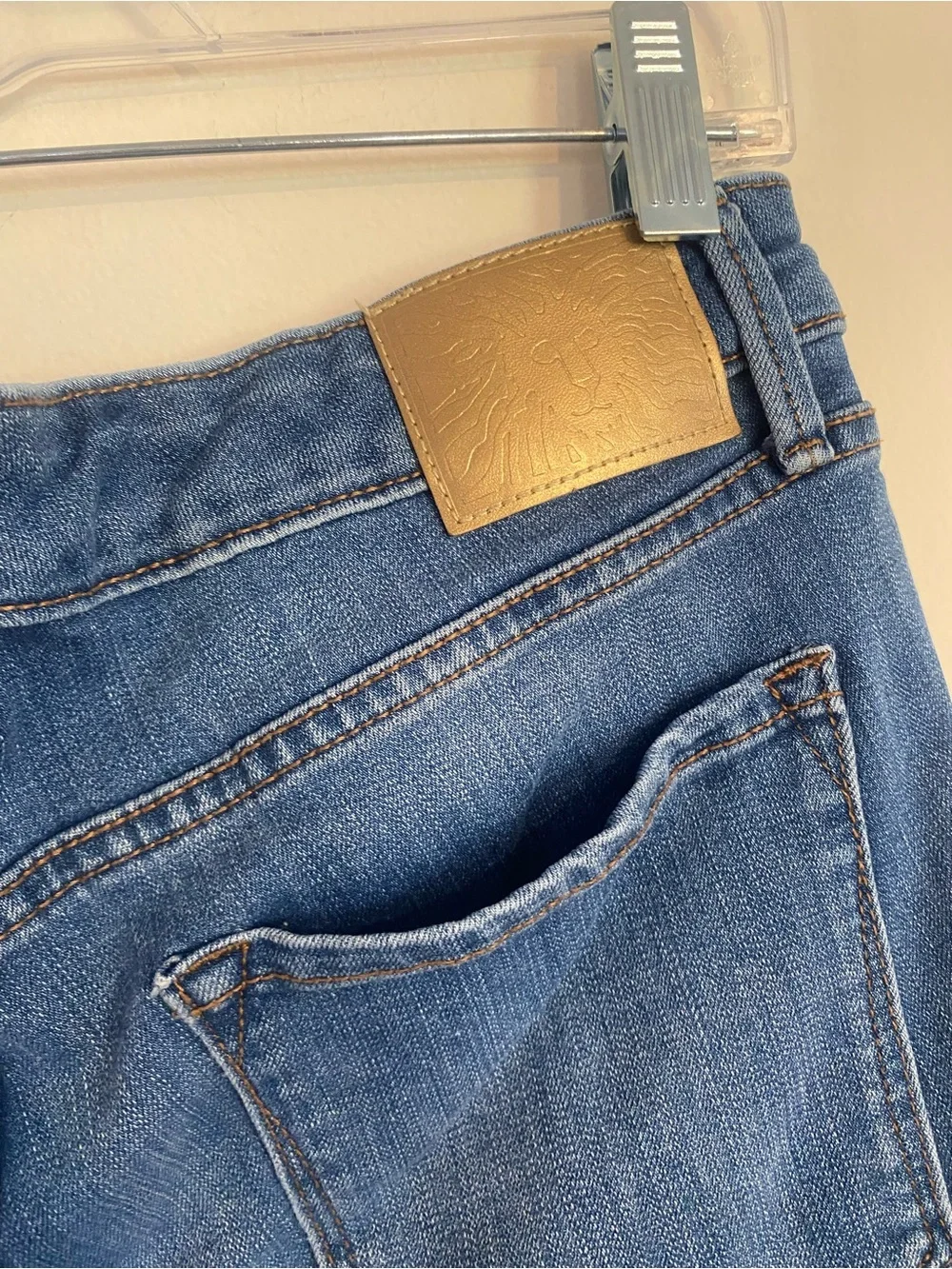 Anne Klein Women's Blue Denim Bermuda Jeans Shorts Size 10 missy, long shorts